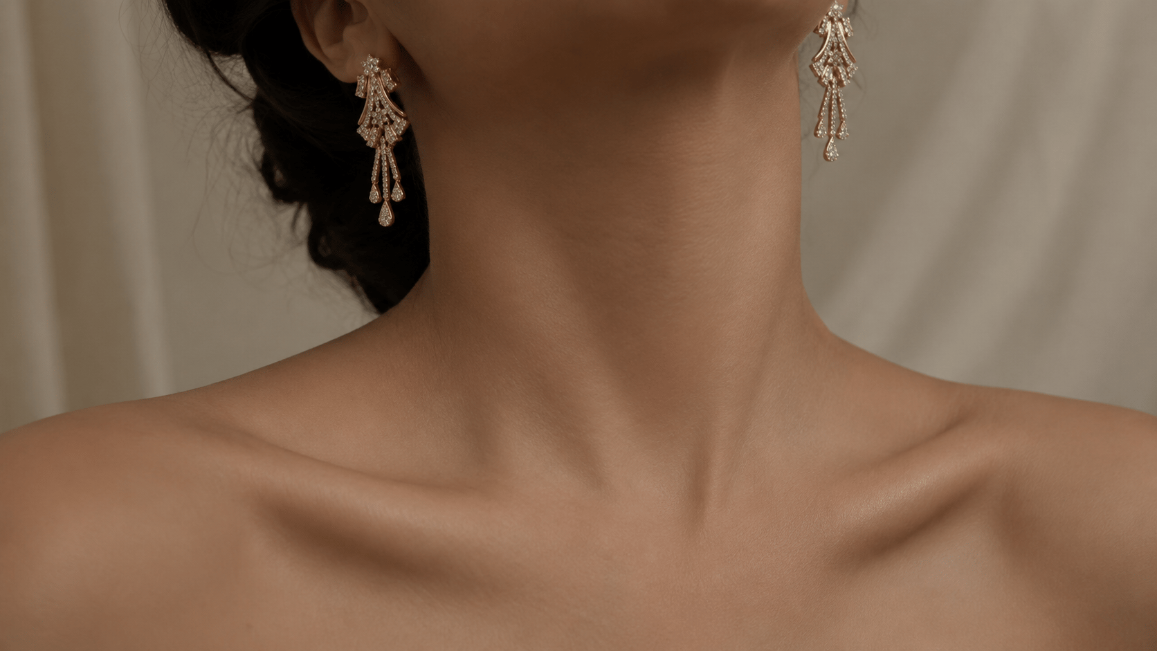 A Vansaj piece, photographed close