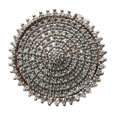 Cocktail rings: a silver piece from this selection