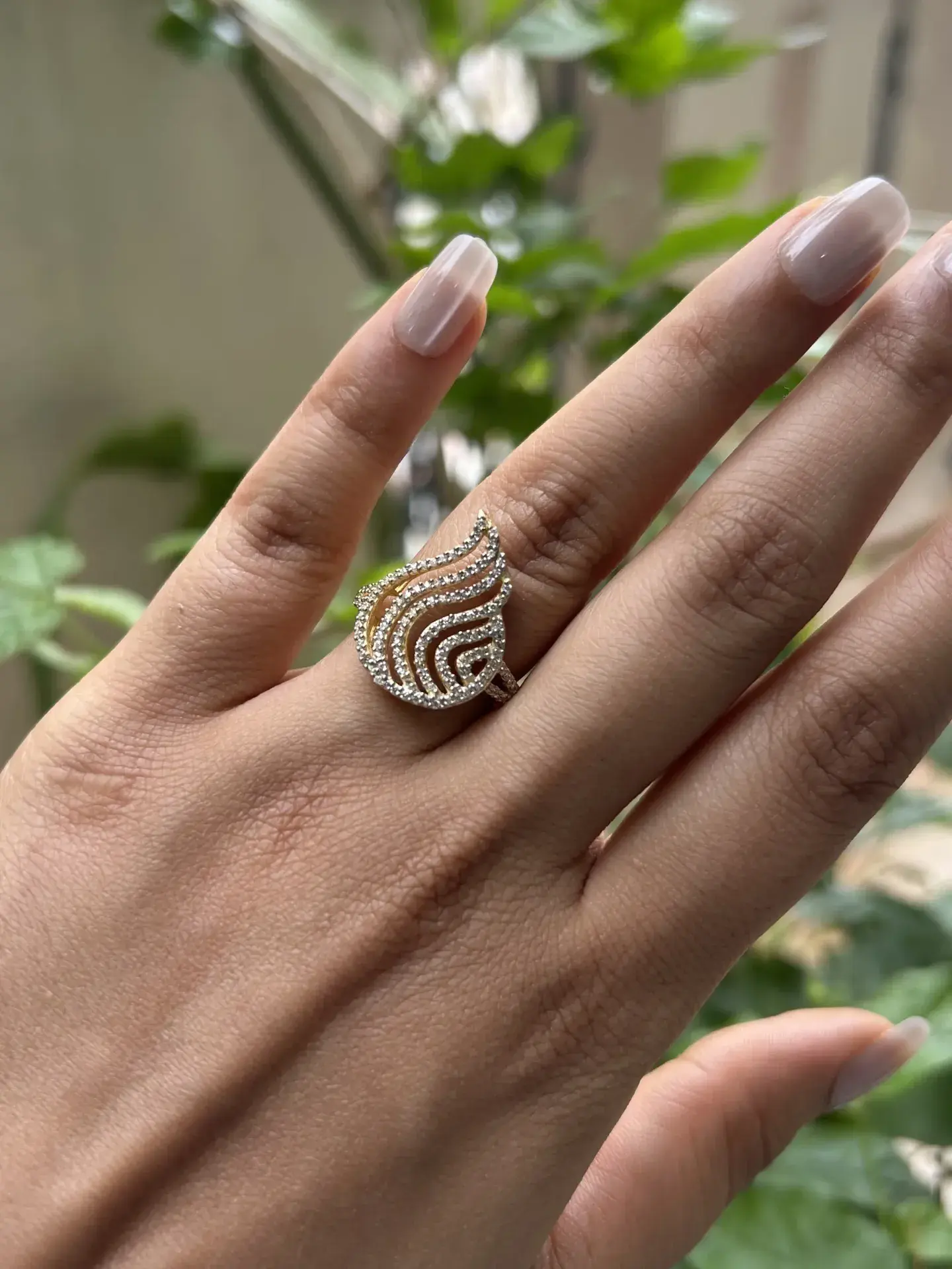 Golden Foliage Pavé Ring