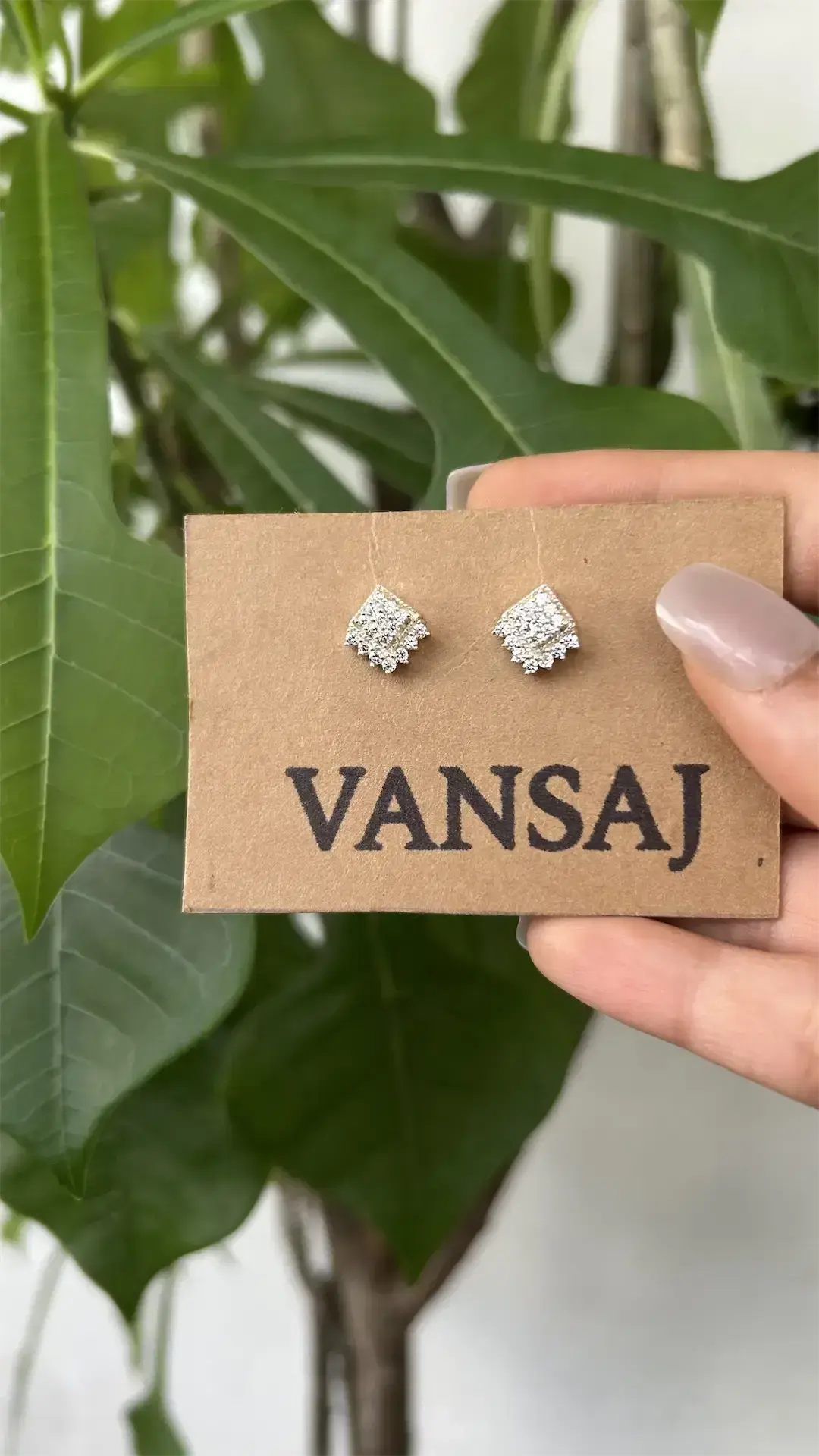 Geometric Studs